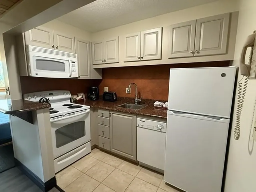 90 Loon Mountain Road Lincoln NH 03251