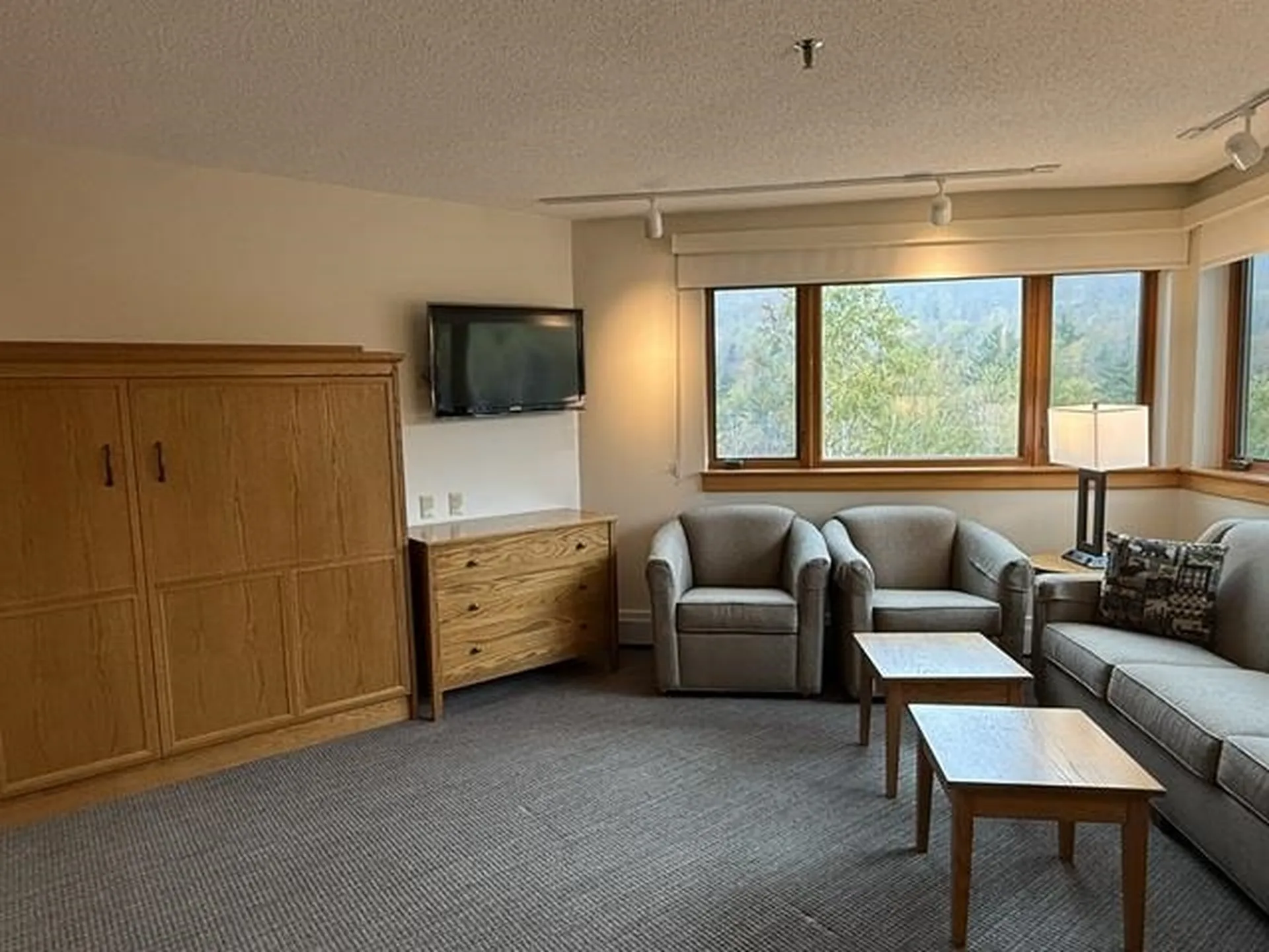 90 Loon Mountain Road Lincoln NH 03251