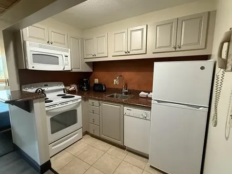 90 Loon Mountain Road Lincoln NH 03251