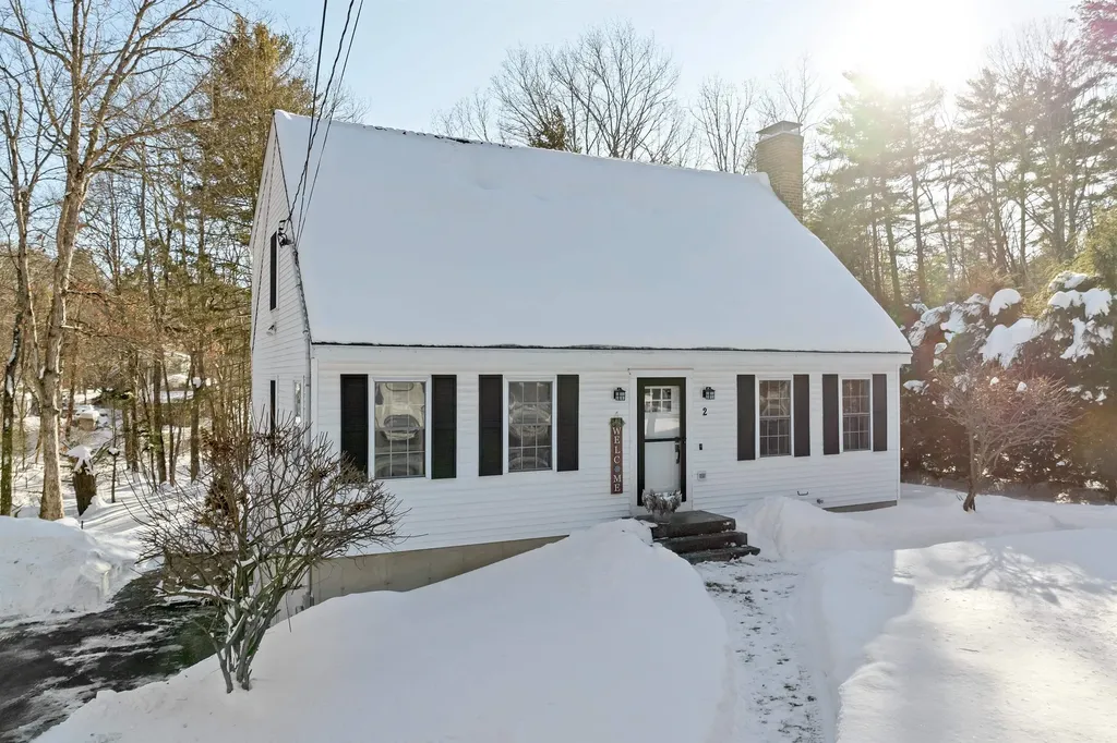 2 Celeste Terrace Sandown NH 03873