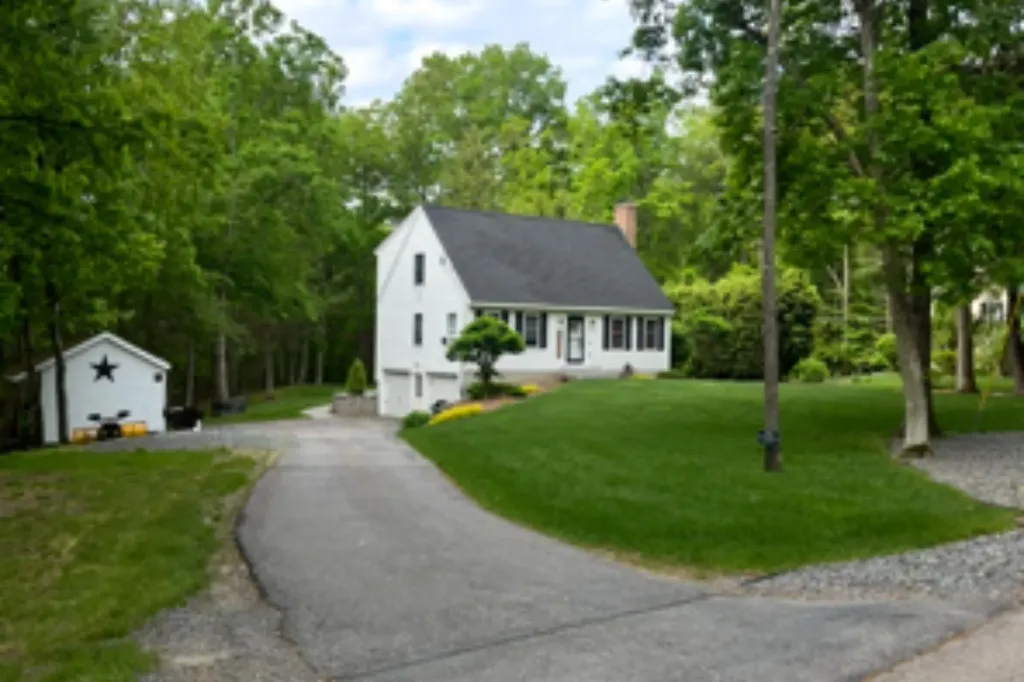 2 Celeste Terrace Sandown NH 03873