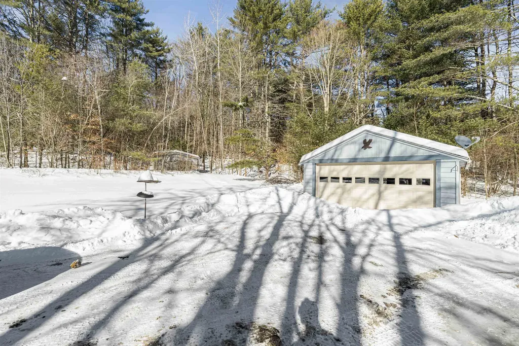 157 Old Turnpike Road Epsom NH 03234