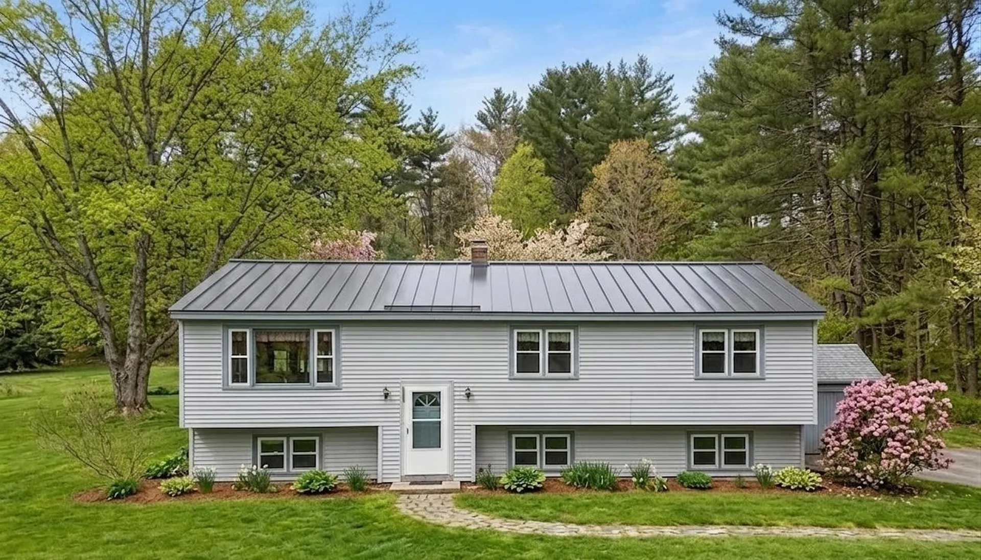 157 Old Turnpike Road Epsom NH 03234