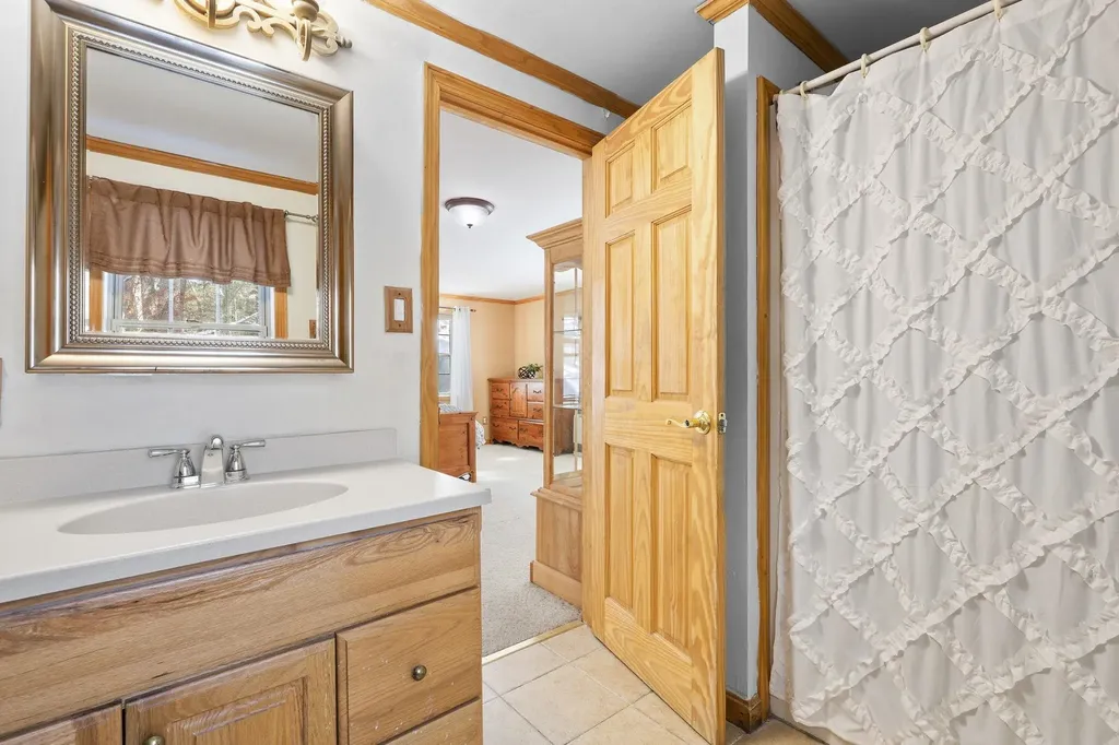 62 Thoreau Trail Wakefield NH 03830