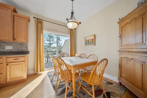 81 N High Street Derry NH 03038