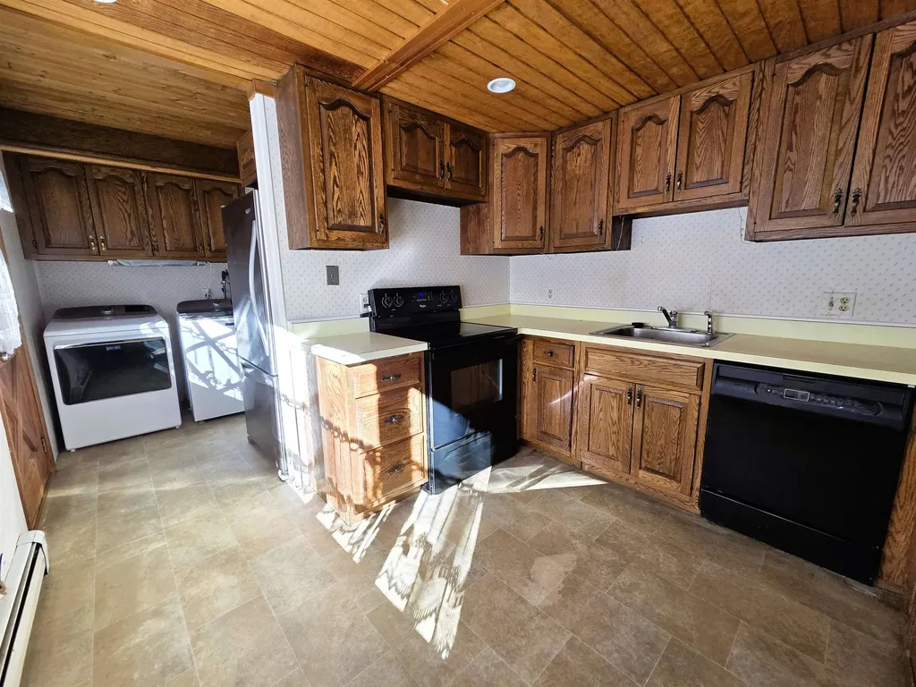 119 Newton Hill Road Vernon VT 05354