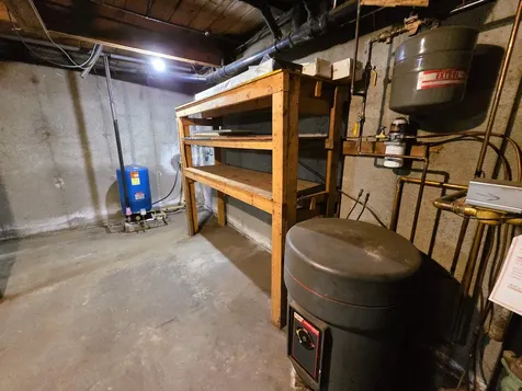 119 Newton Hill Road Vernon VT 05354