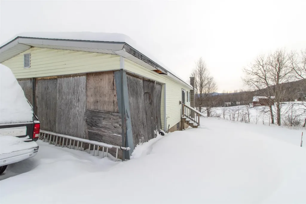 342 Dale Avenue Brighton VT 05846