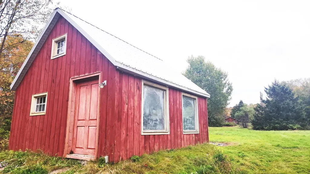 79 Lund Lane Granby VT 05840