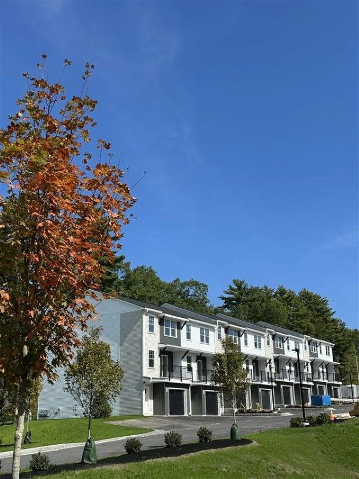 1 Boulder Way Manchester NH 03109