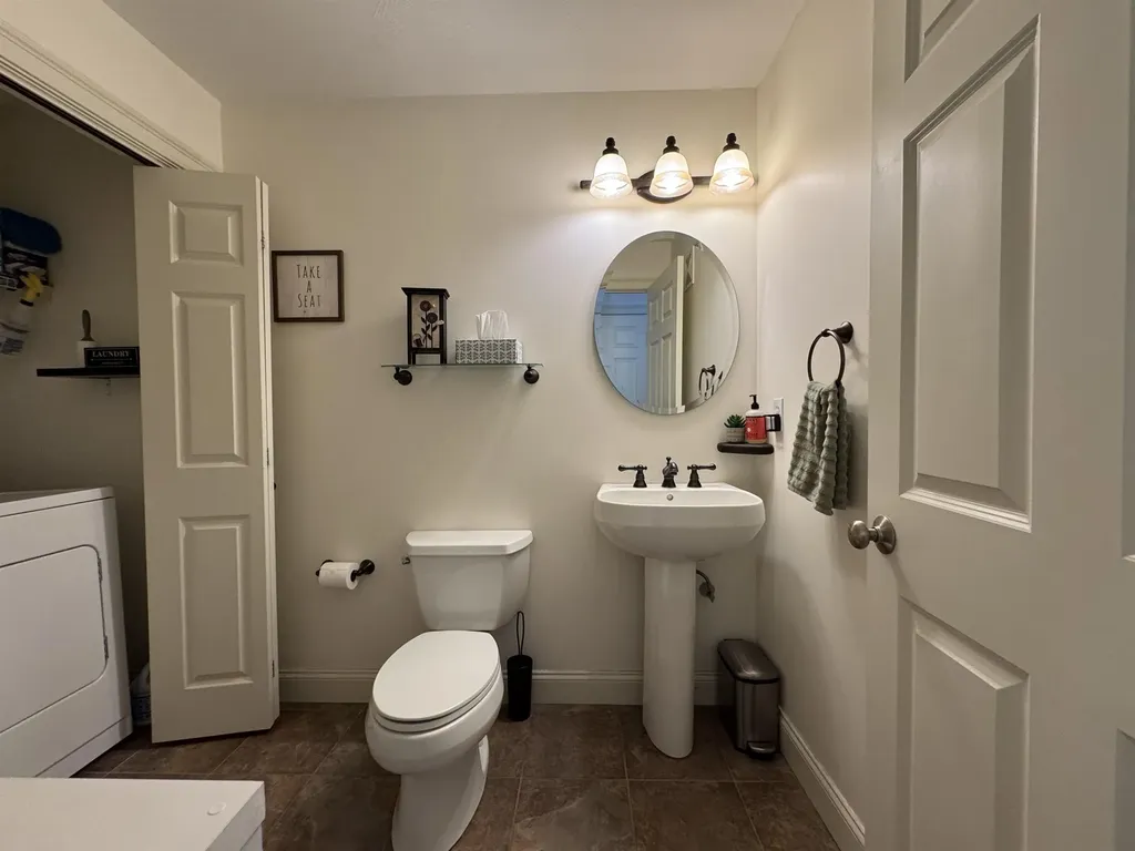 306 River Grant Drive Hopkinton NH 03229