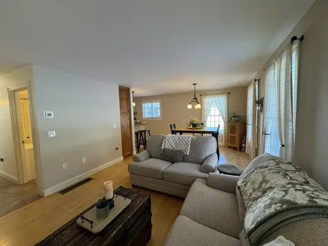 306 River Grant Drive Hopkinton NH 03229