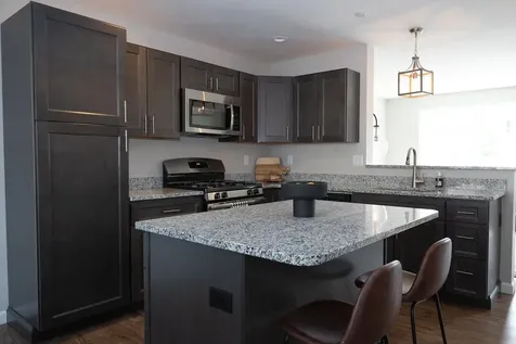 1124 South Mammoth Road Manchester NH 03109