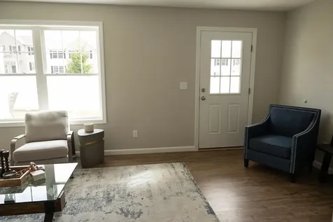 1124 South Mammoth Road Manchester NH 03109