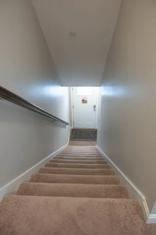 1124 South Mammoth Road Manchester NH 03109