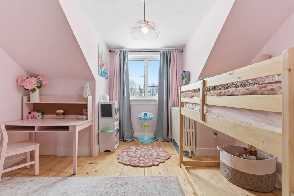 127 Belvidere Street Laconia NH 03246