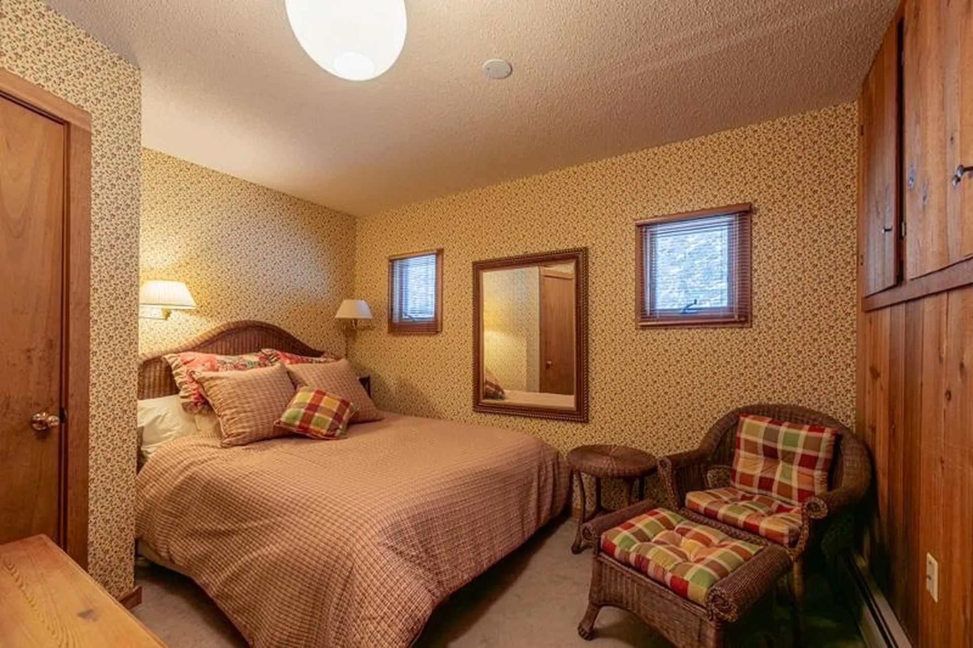 20 Blackberry Lane Peru VT 05152