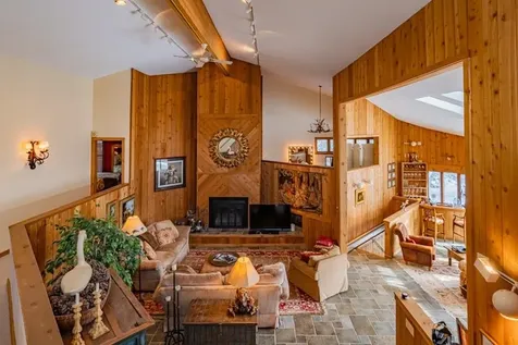 20 Blackberry Lane Peru VT 05152