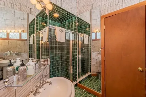 20 Blackberry Lane Peru VT 05152