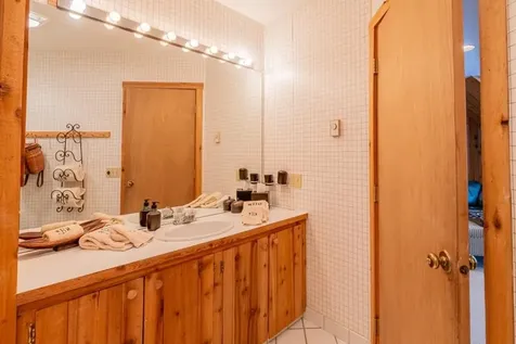 20 Blackberry Lane Peru VT 05152