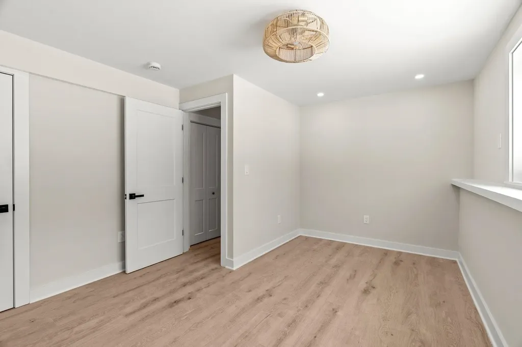 40 Hillside Avenue Derry NH 03038