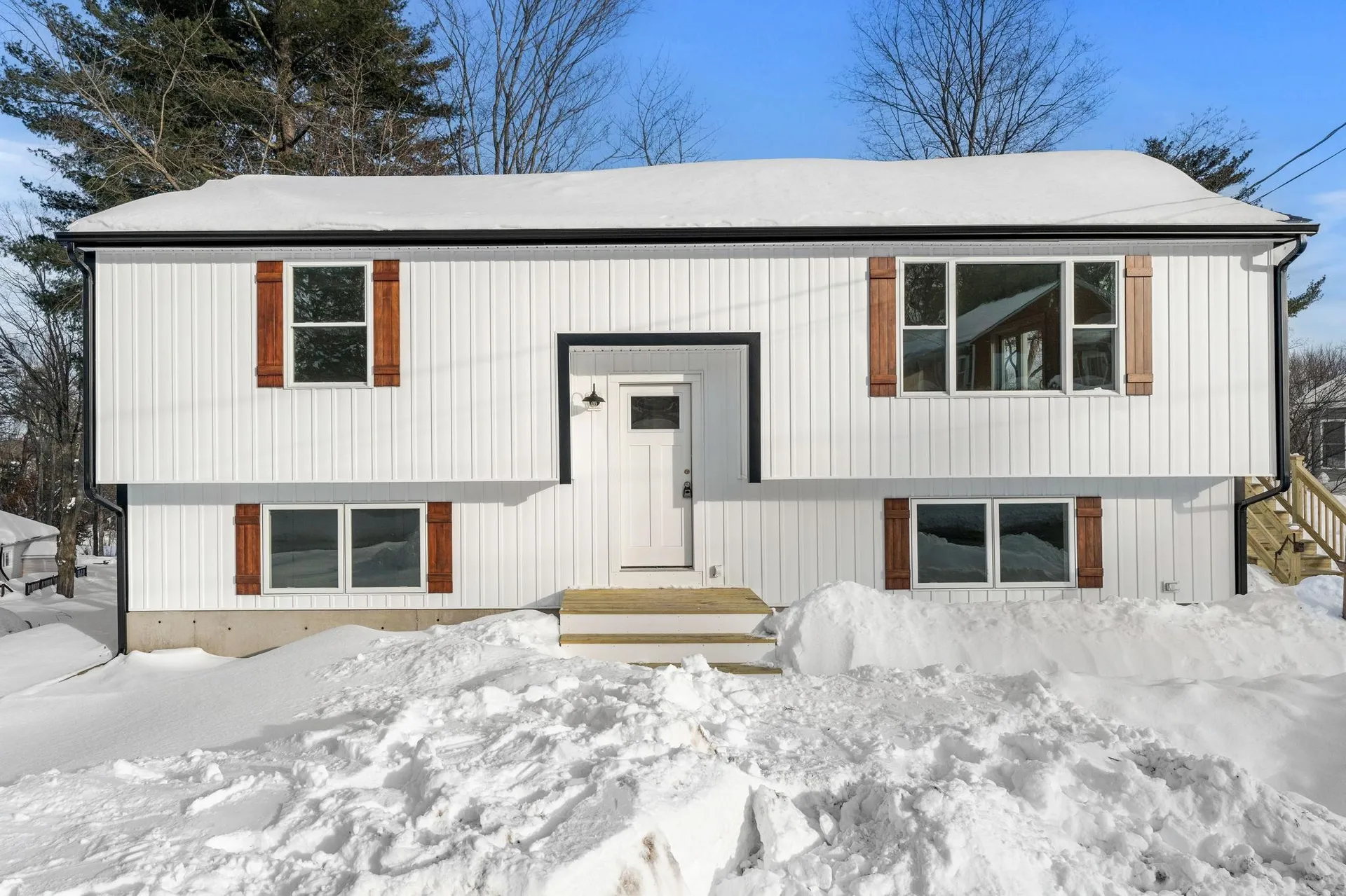 40 Hillside Avenue Derry NH 03038