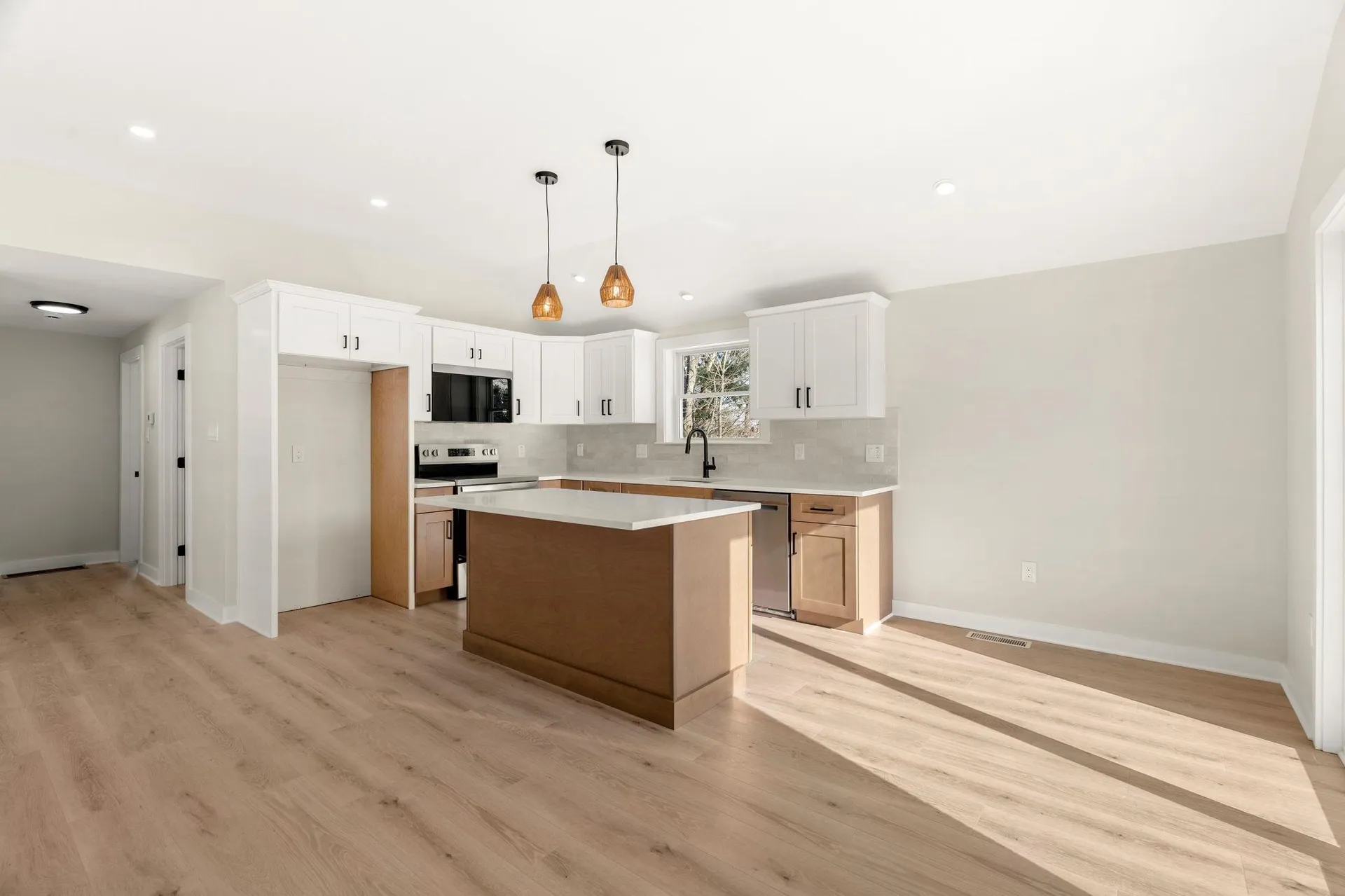 40 Hillside Avenue Derry NH 03038