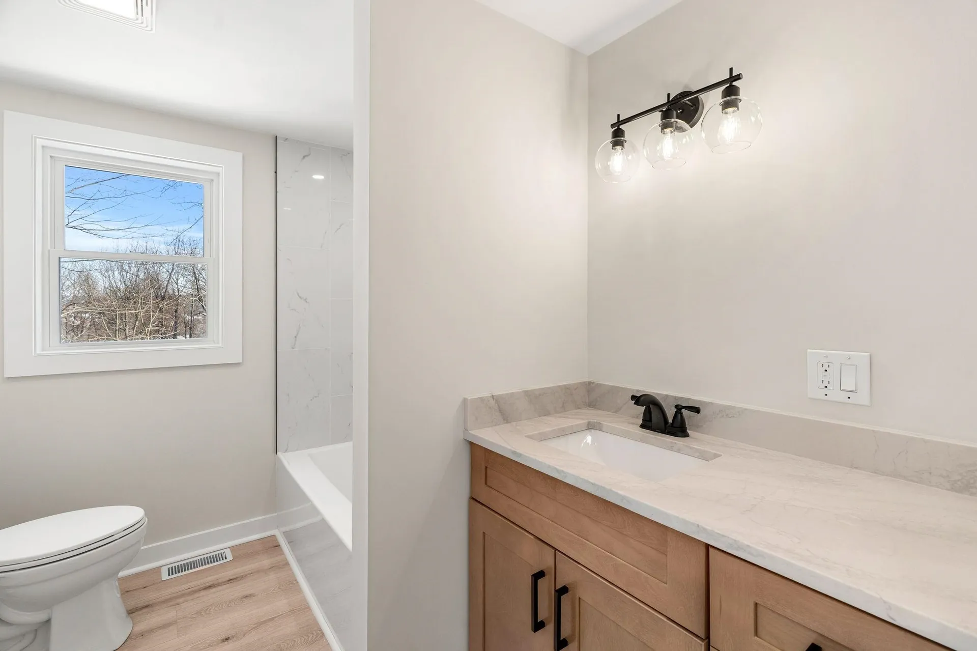 40 Hillside Avenue Derry NH 03038