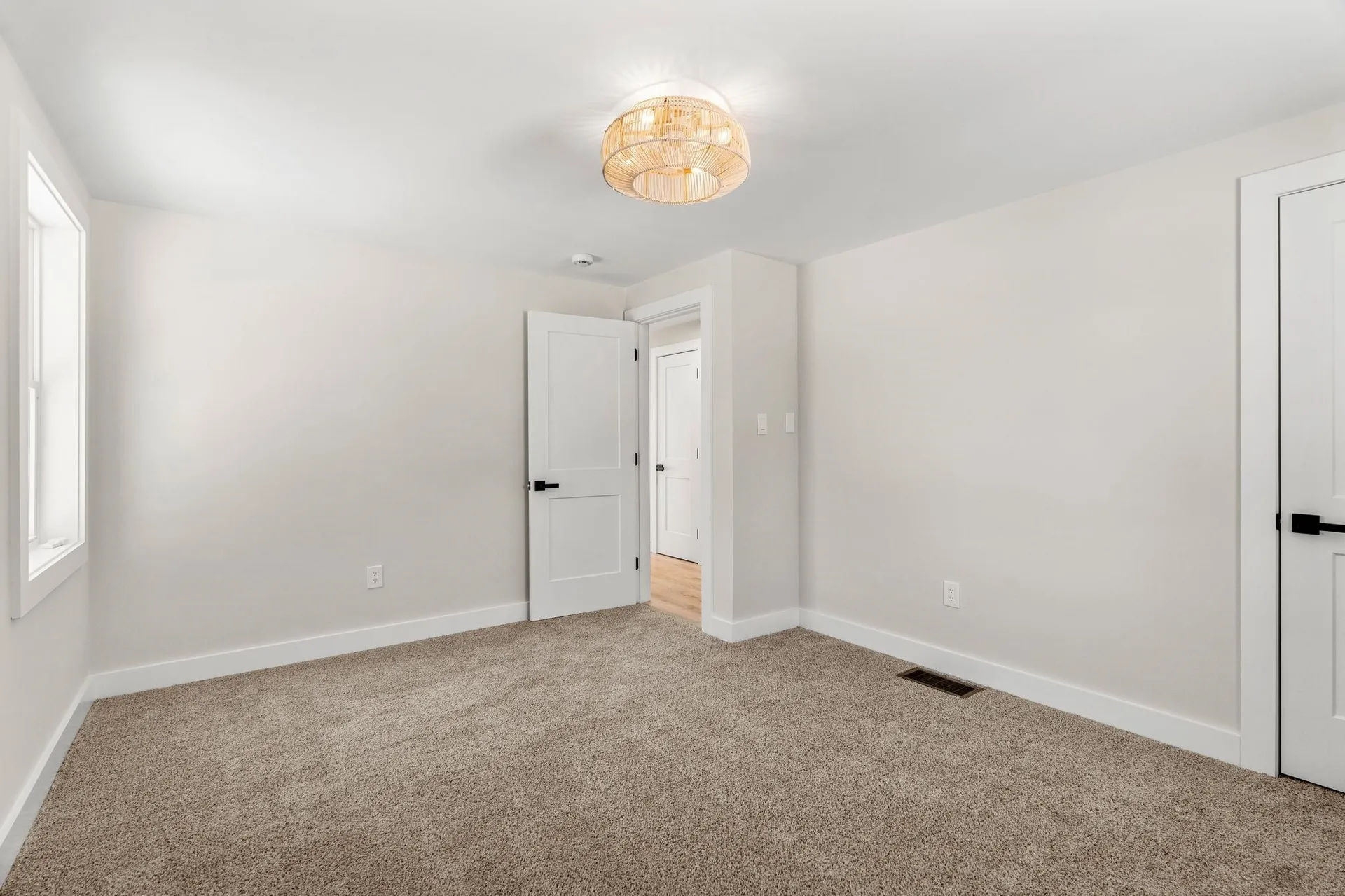 40 Hillside Avenue Derry NH 03038