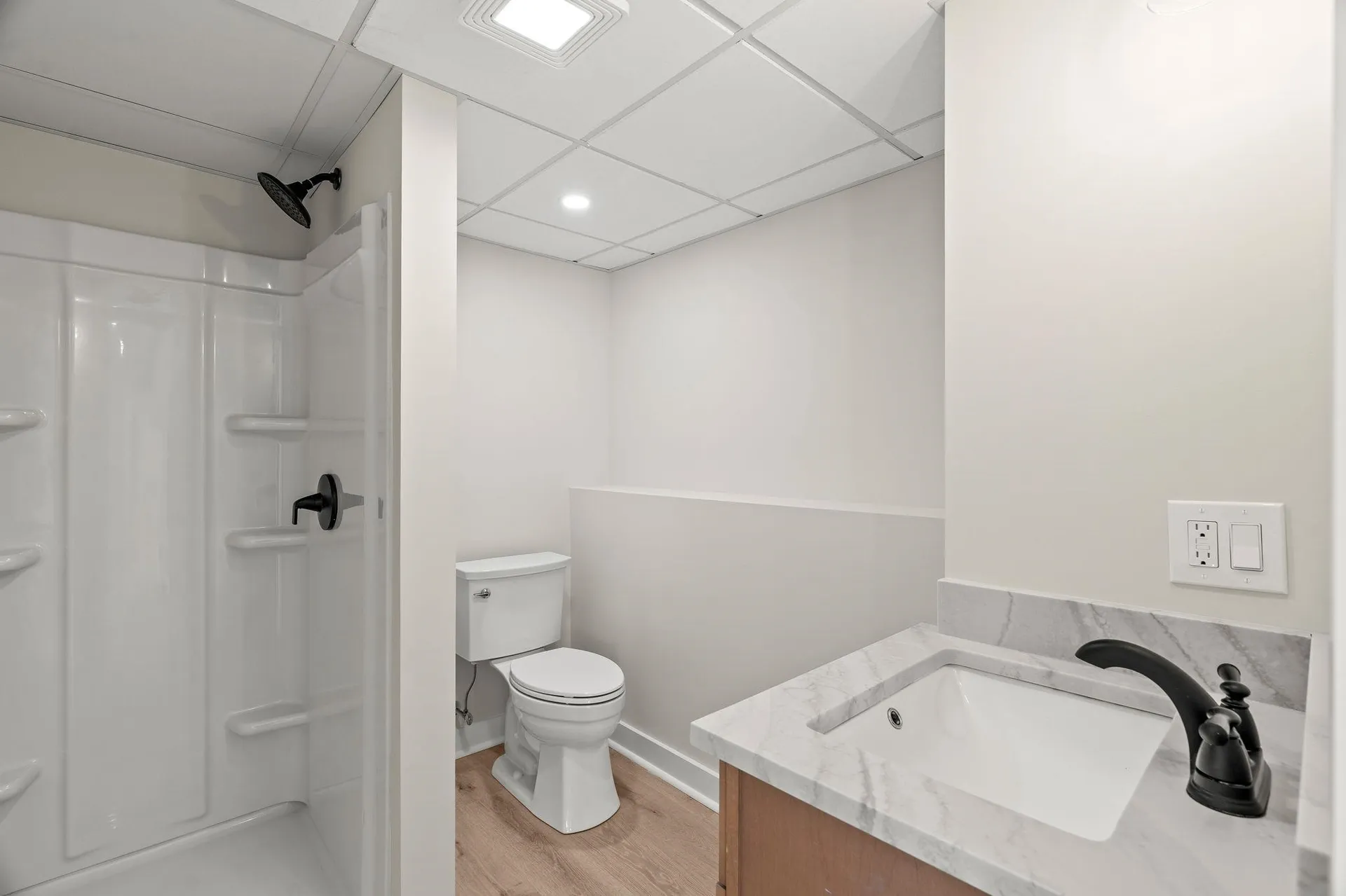 40 Hillside Avenue Derry NH 03038