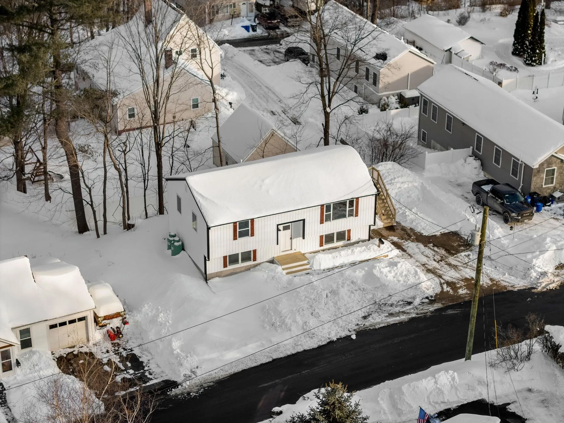 40 Hillside Avenue Derry NH 03038