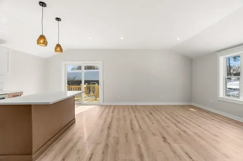 40 Hillside Avenue Derry NH 03038