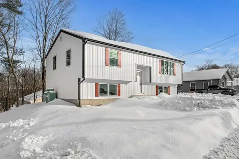 40 Hillside Avenue Derry NH 03038