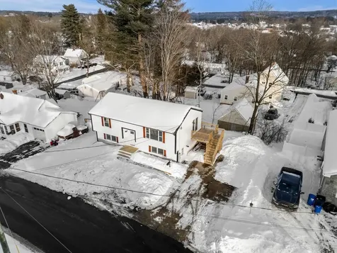 40 Hillside Avenue Derry NH 03038