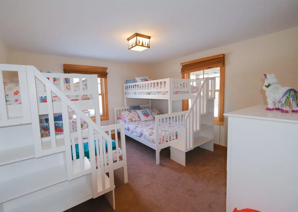 114 Mountain View Drive Ludlow VT 05149