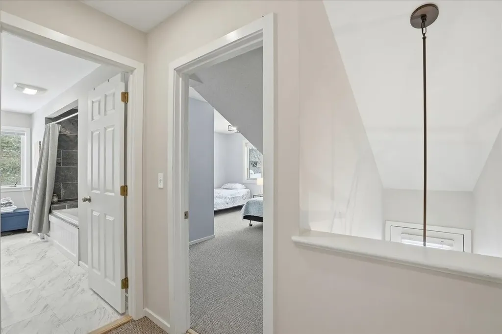 1B N Peak Village Newbury NH 03255