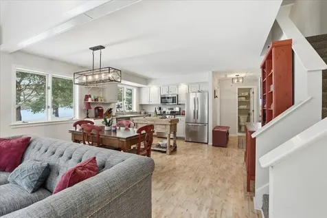 1B N Peak Village Newbury NH 03255