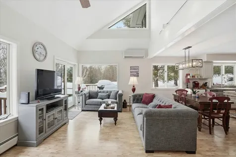 1B N Peak Village Newbury NH 03255