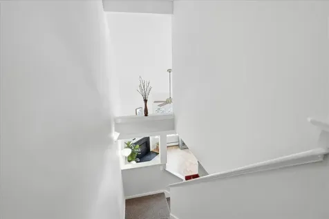 1B N Peak Village Newbury NH 03255