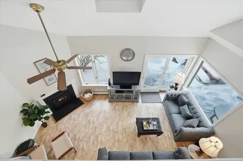 1B N Peak Village Newbury NH 03255