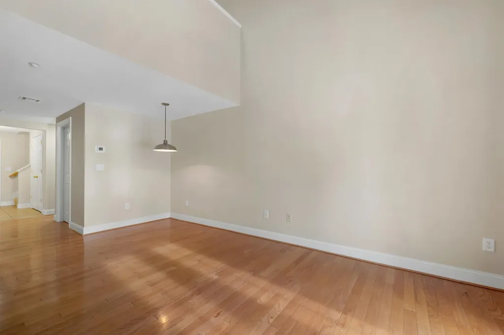 48 Landing Lane Laconia NH 03246