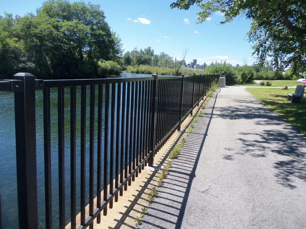 48 Landing Lane Laconia NH 03246