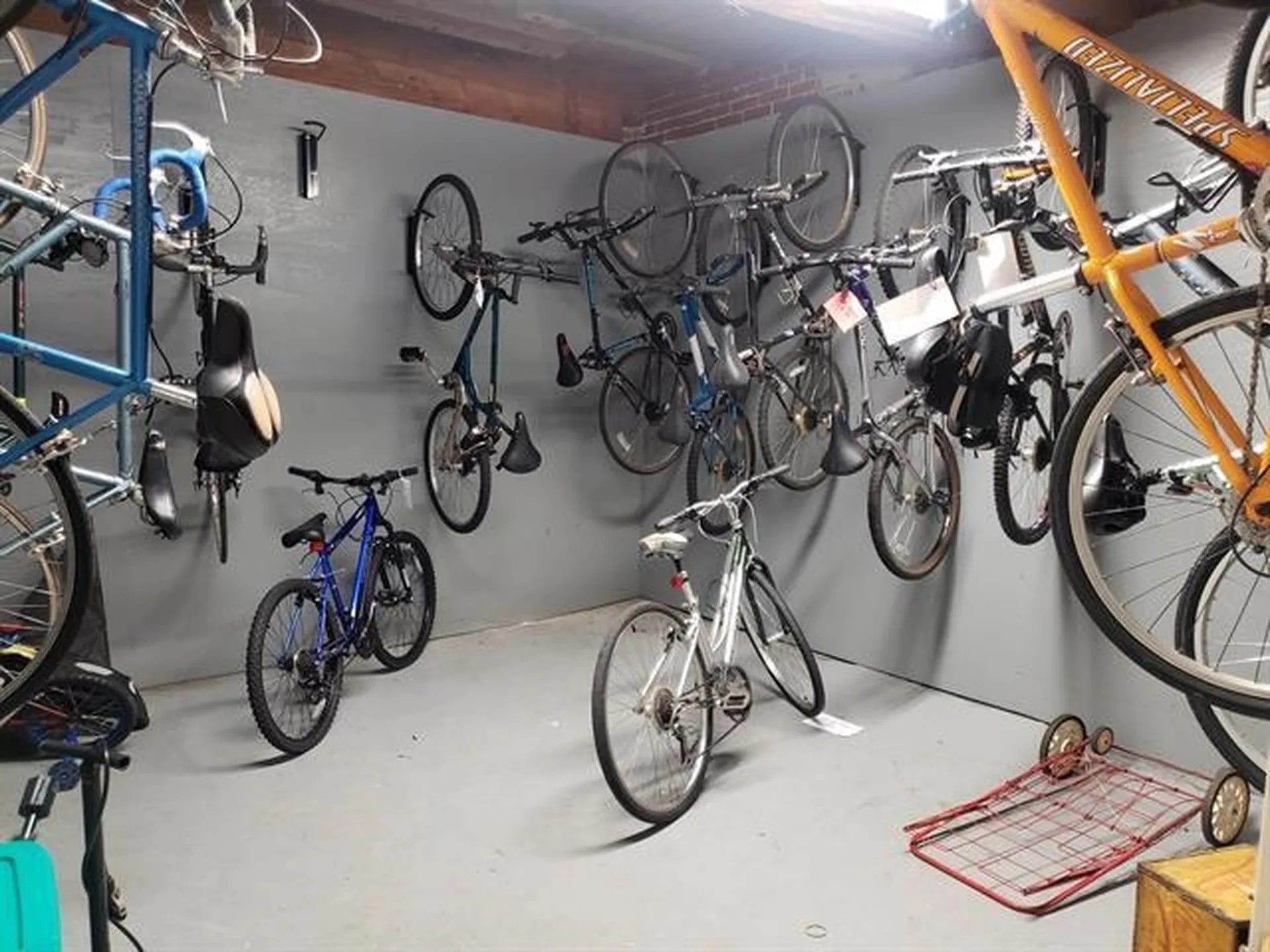 48 Landing Lane Laconia NH 03246