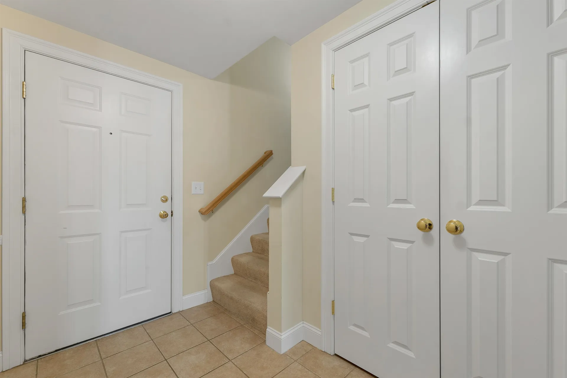 48 Landing Lane Laconia NH 03246