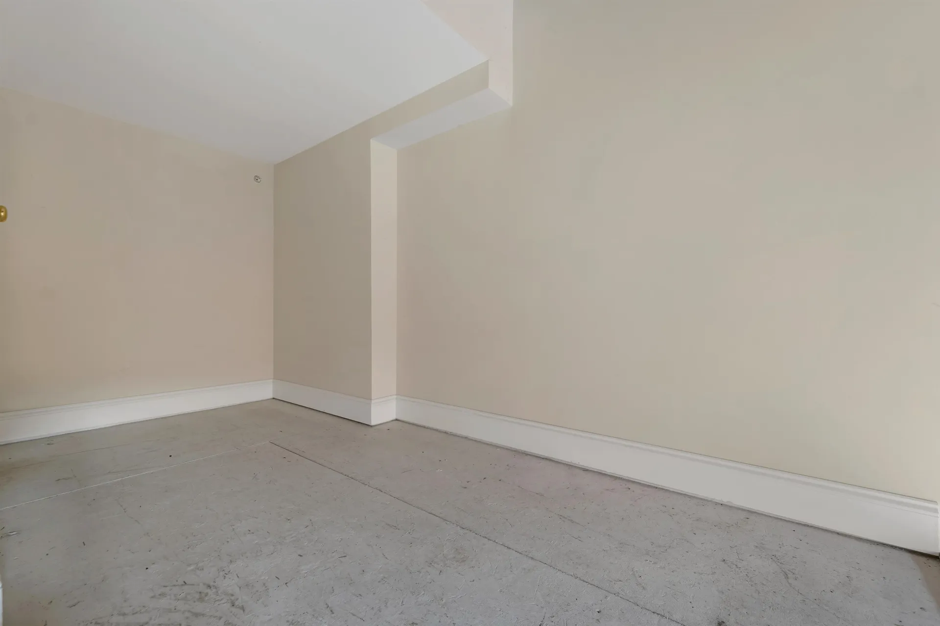 48 Landing Lane Laconia NH 03246