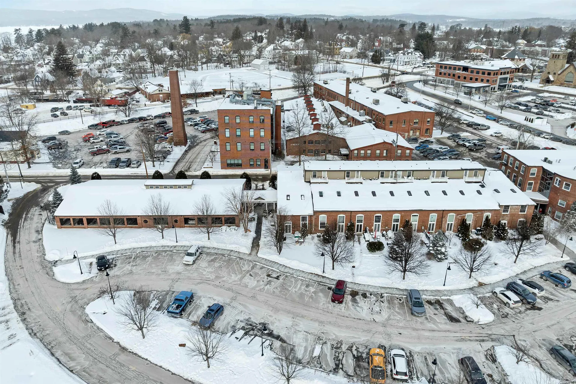 48 Landing Lane Laconia NH 03246