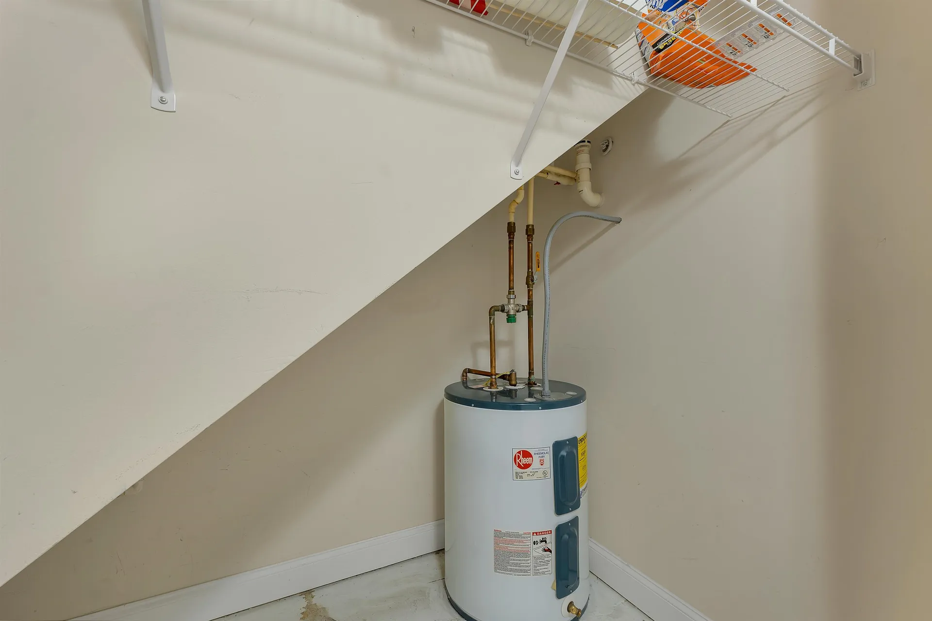 48 Landing Lane Laconia NH 03246