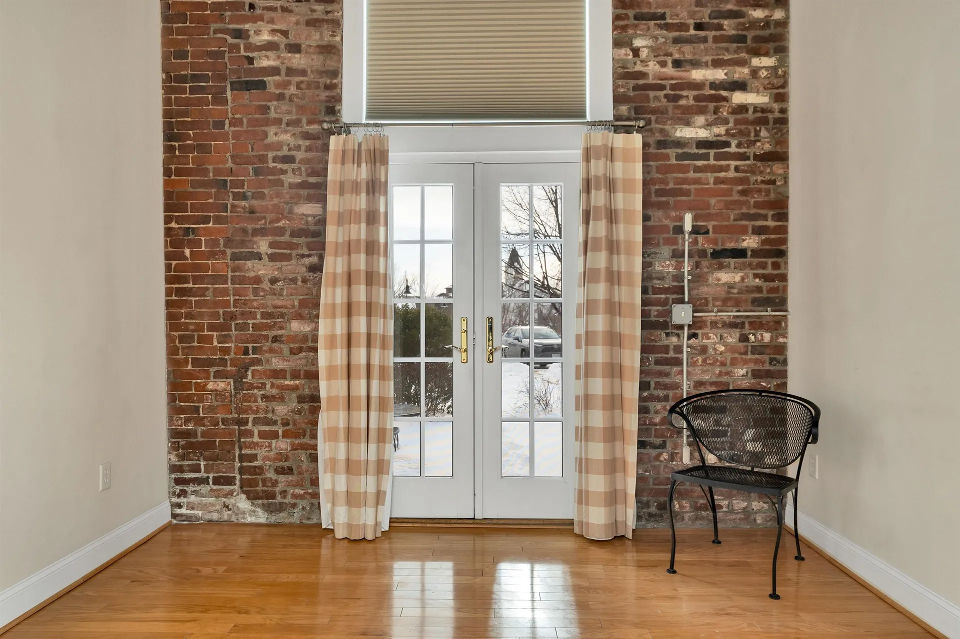 48 Landing Lane Laconia NH 03246