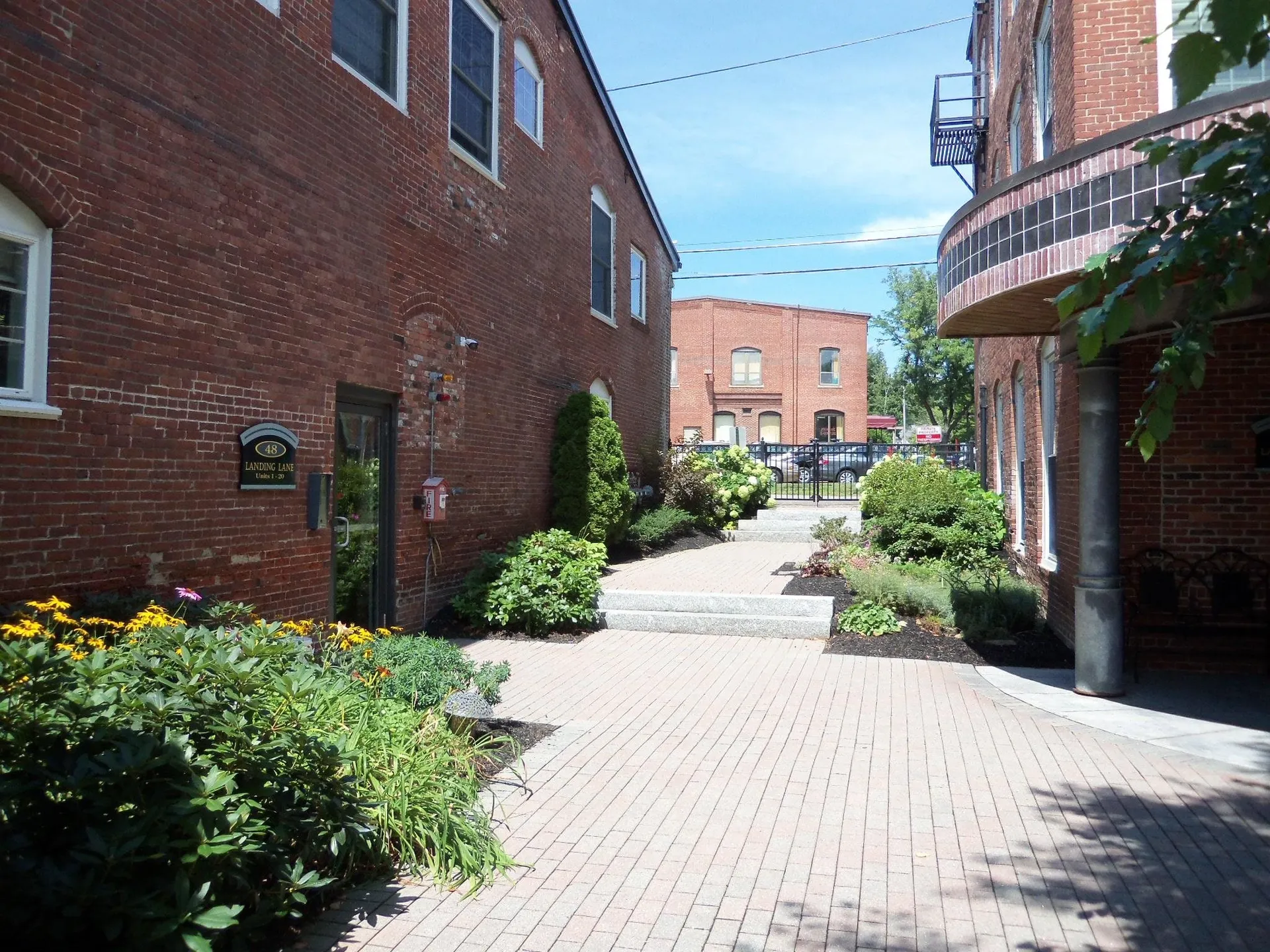 48 Landing Lane Laconia NH 03246