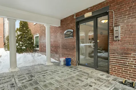 48 Landing Lane Laconia NH 03246